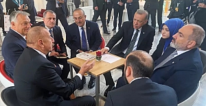 Erdoğan, Paşinyan ve Aliyev, Prag'da bir araya geldi