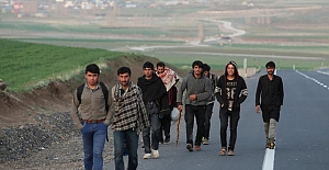 İngiltere'den  Türkiye'ye göçmenlerin durdurulması için ödeme
