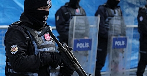 MİT ve İstanbul Emniyeti'nden ortak operasyon: MOSSAD'a bilgi sattıkları belirlenen 7 kişi yakalandı