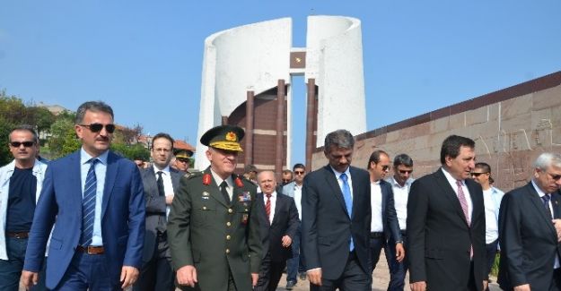 Celal Bayar ölümünün 30. yılında Umurbey’de anıldı