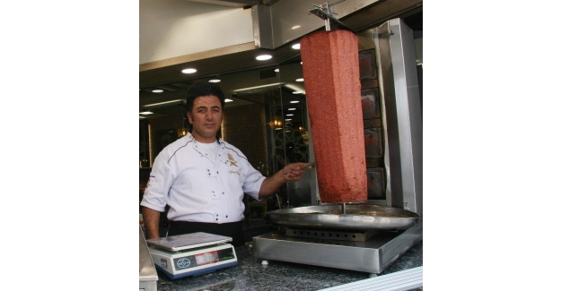 Sucuk dönere ilgi her geçen gün artıyor