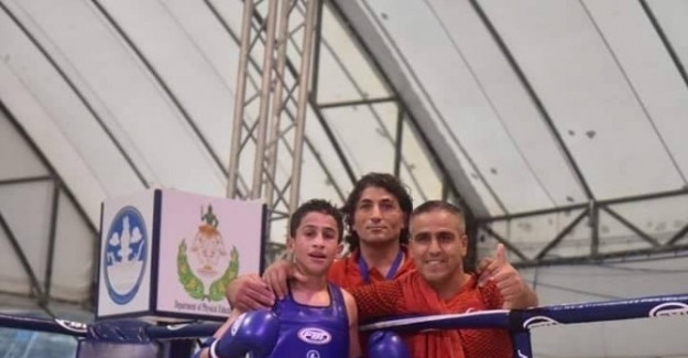 Tokatlı genç Tayland’da dünya 2.’si oldu