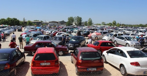 Sıfır otomobiller kampanya yaptı, ikinci el otomobiller elde kaldı