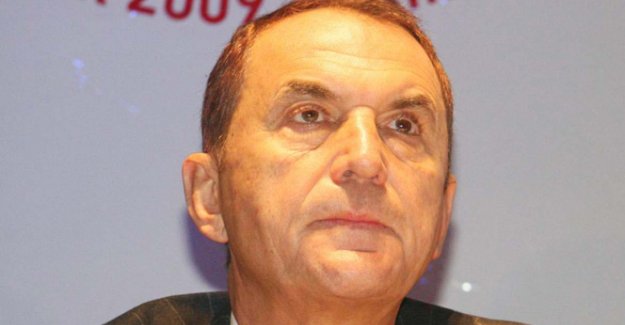 Almanya'da ünlü Türk işadamı Vural Öger iflası için mahkemeye başvurdu