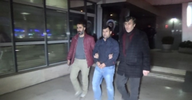 Bursa’da FETÖ iddiasıyla 600 bin liralık dolandırıcılık