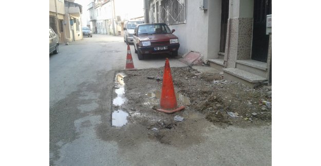 "Buski" Bursa sokaklarını kazıp kazıp bırakıyor