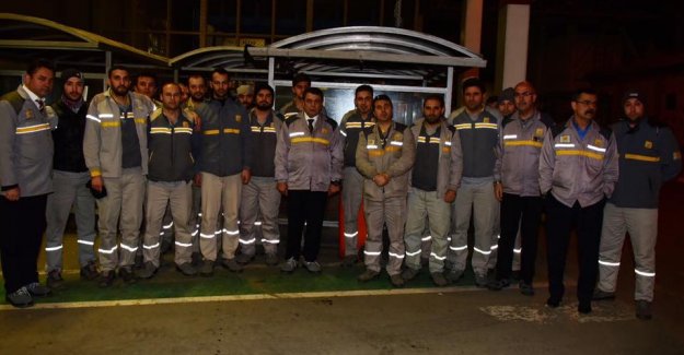 Türk Metal Sendikası Genel Başkanı PEVRUL KAVLAK'ın Renault İşçisiyle Büyük Buluşması