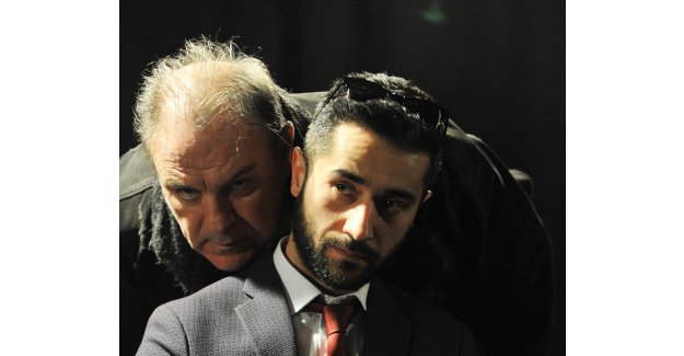 Çolpan İlhan & Sadri Alışık Tiyatrosunun yeni oyunu; "Bir hayvanat Bahçesi Hikayesi"