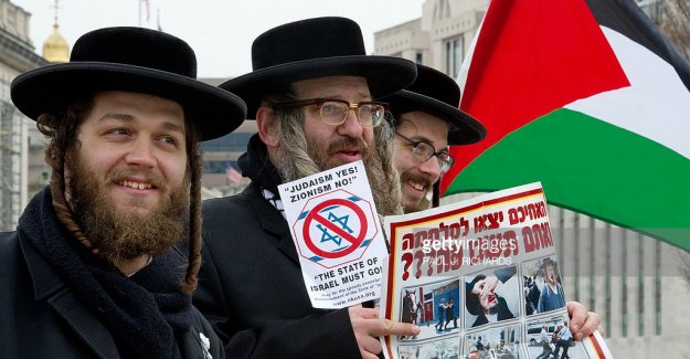 Haham Yisroel Dovid Weiss; Kudüs kararından vazgeçilmelidir !