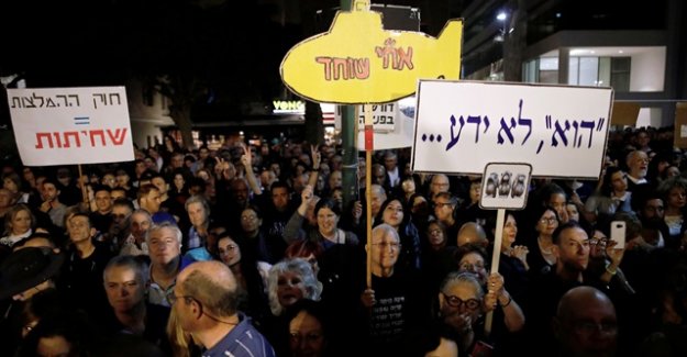 İsrail halkı ayaklandı; "Netenyahu tutuklansın!.."