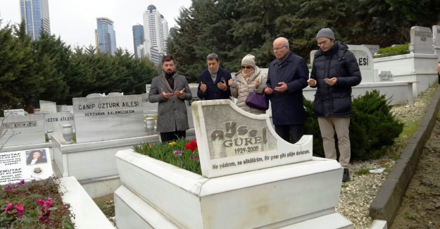 Söz Yazarı Aysel Gürel Mezarı Başında Anıldı