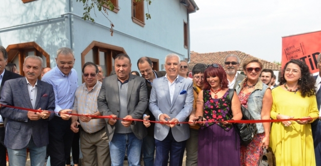 Misi Yazıevi kapılarını açtı