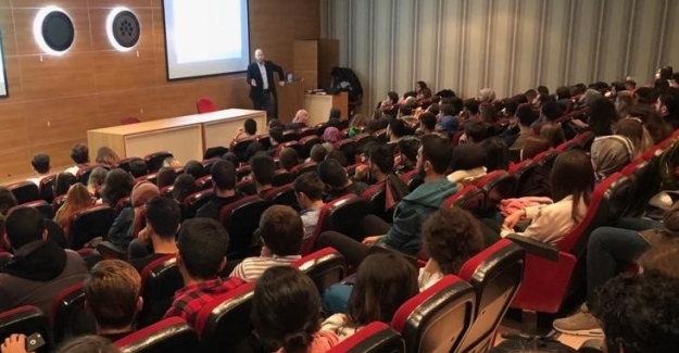 TEB, Uludağ Üniversitesi’nde “Dijital Finansal Okuryazarlık” eğitimi verdi