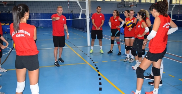 Nilüfer’in sultanları sahaya indi