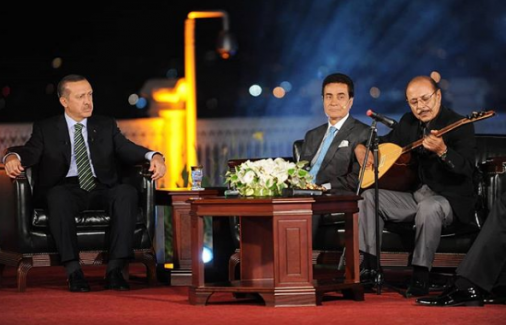 Cumhurbaşkanı Erdoğan: "Neşet Ertaş'a Allah'tan rahmet diliyorum.."