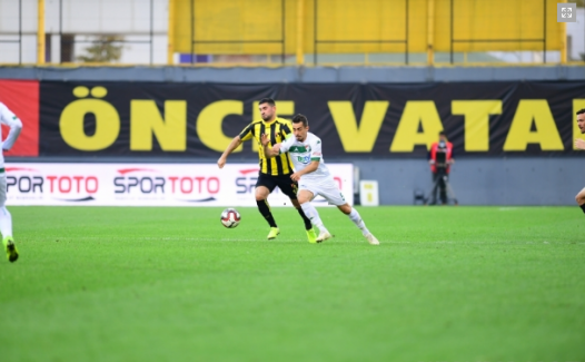 Bursaspor, İstanbulspor karşılaşması: Timsahlar 2 - 1 galip geldi