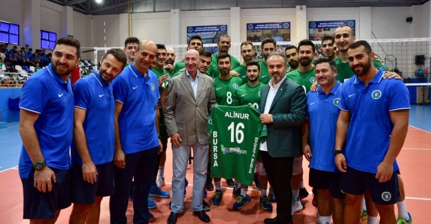 Büyükşehir’in ‘Efeler’i sezonu açtı