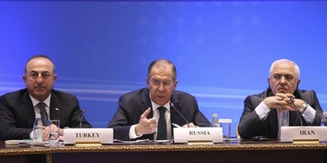 İran Dışişleri Bakanı Zarif: Suriye istediği sürece bu ülkede kalırız