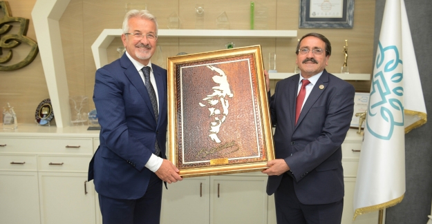 Kardeş kentten Nilüfer'e ziyaret