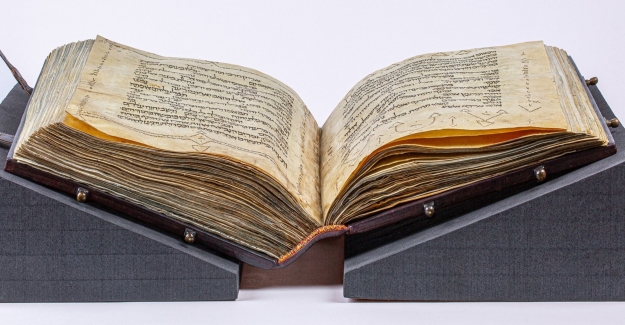 1000 yıllık Tevrat Washington’da sergileniyor