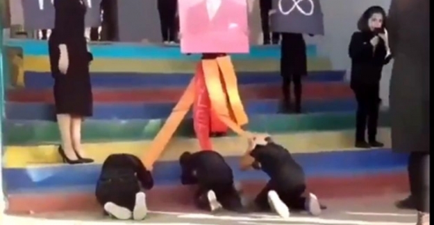 MEB, Atatürk'e secde ettirilen etkinlikle ilgili soruşturma başlattı