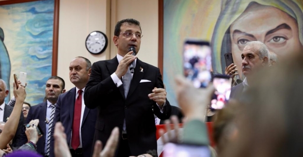 Önce Mevlide katıldı sonra Cemevi'nde dua etti..