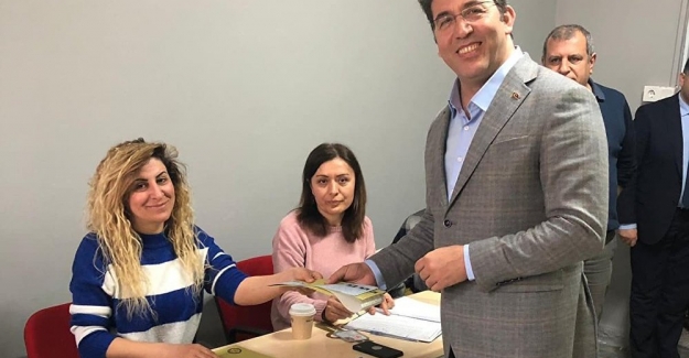 Oyuncu Emre Kınay: Kadıköy 30 yıldır iyi yönetilmediğinden tepki olarak aday oldum