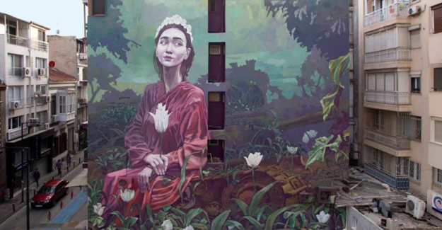 İzmir duvar resimleriyle de fark yaratıyor