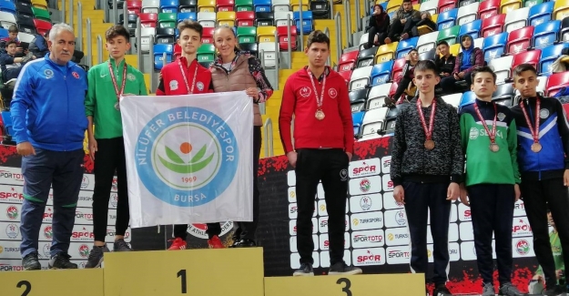 Nilüfer'e bir şampiyonluk da Atletizmden