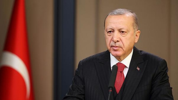 Cumhurbaşkanı Erdoğan: "Şehit sayımız 8'e yükseldi ve 1 milyon insan sınırımıza geliyor"