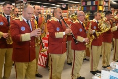 Dikkat Müzik Çıkabilir