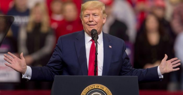 Donald Trump senatodaki azil oylamasında aklandı