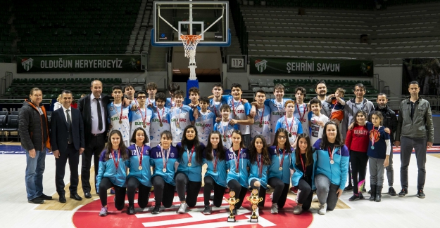 Bursa Yıldızları Türkiye Şampiyonasına hak kazandılr