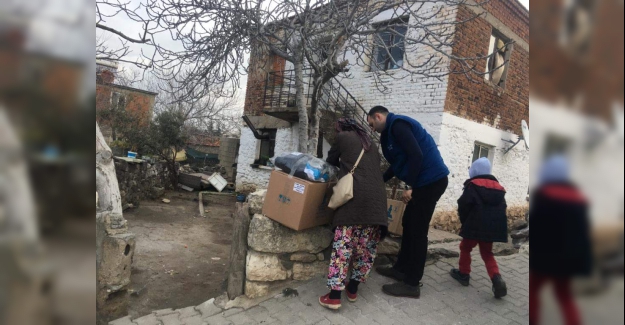 Deniz Feneri'nden Evdeki 65 Yaşa Destek