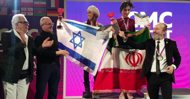 İsrail ve İran bayrakları güzellik yarışmasında yan yana geldi