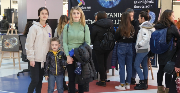 Kent Meydanı AVM Kadınlar Günü Sergisi