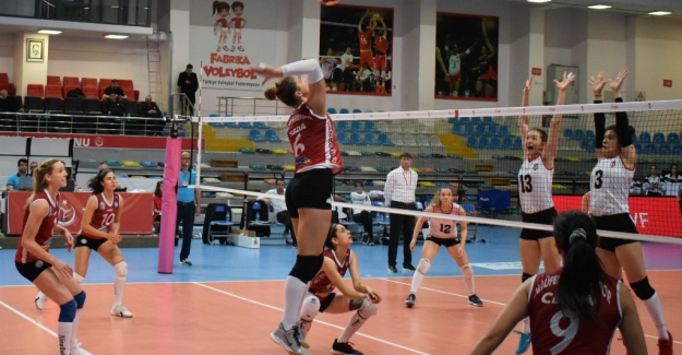 Nilüfer’in sultanları Beşiktaş’ı 3-0 yendi