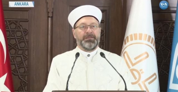 Diyanet İşleri Başkanı: "Ramazan'da Teravih Namazları Evlerde Kılınacak"