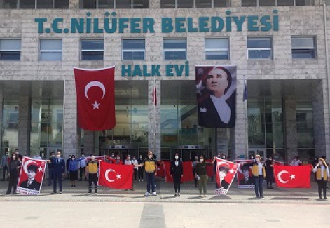 Nilüfer Belediyesi’nde erken 1 Mayıs kutlaması