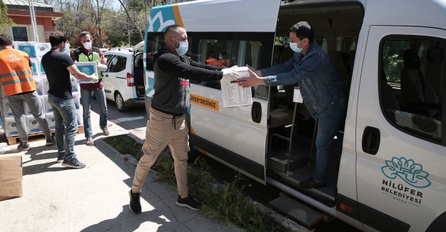 Nilüfer’de erzak desteği hafta sonunda da devam ediyor