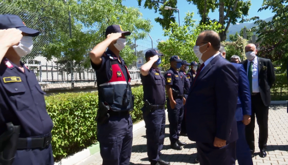 Bursa Protokolü'nden Bayramda Çalışanlara Ziyaret