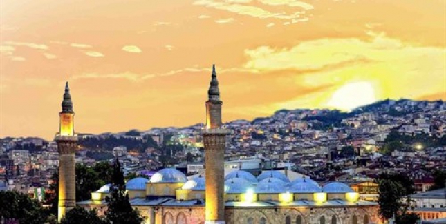 Bursa Valisi Canbolat Ramazan Bayramını Kutluyor