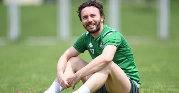 Bursaspor boş durmuyor, çalışmalara devam