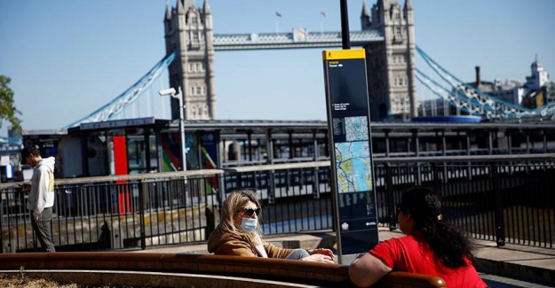 İngiltere'de ölü sayısı 32 bin 692'ye yükseldi​​​!