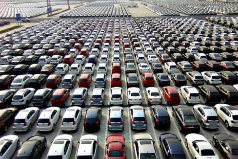 İspanya’da yeni otomobil satışları % 96.5 düştü