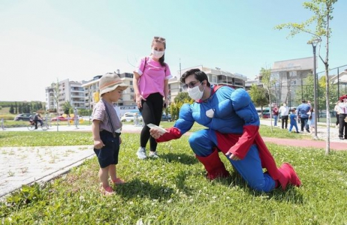Nilüfer çocuk sesleriyle şenlendi