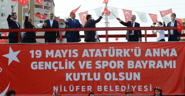 Nilüfer’de bayram sevinci balkonlara taştı