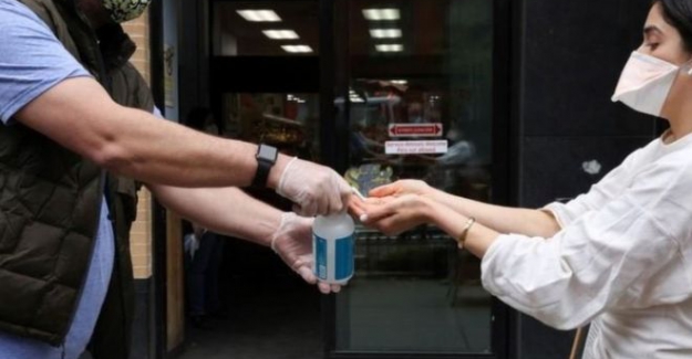 ABD Gıda ve İlaç Dairesi: "Metanol içeren 9 el dezenfektanını kullanmayın"