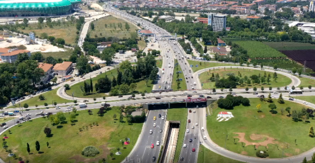 Acemler Kavşağında 1000 araçlık kapasite artışı