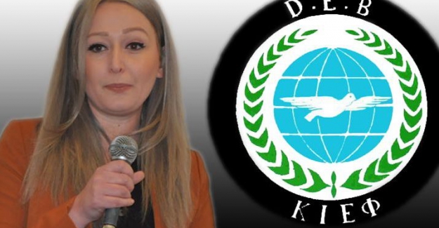 Batı Trakya Türklerinin siyasal temsilcisi DEP Partisi, Camiye Yunan bayrağı asılmasını kınadı